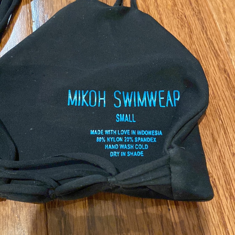 Mikoh Banyans Swim Top - Picture 3 of 3